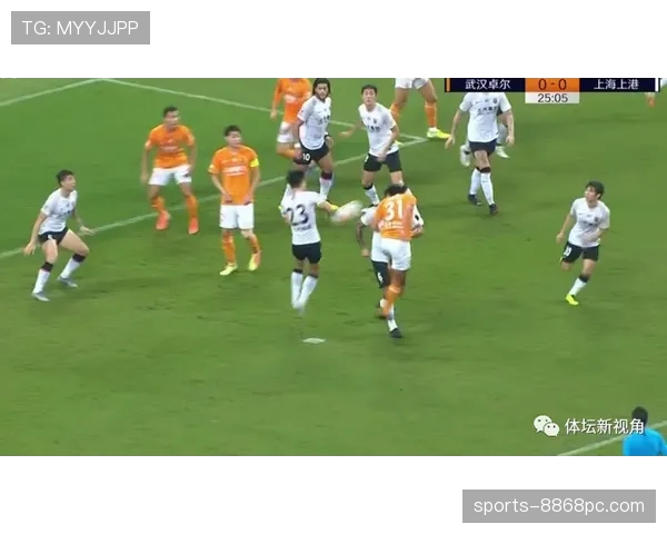 禁区规则解读：点球判罚关键条件与裁判标准